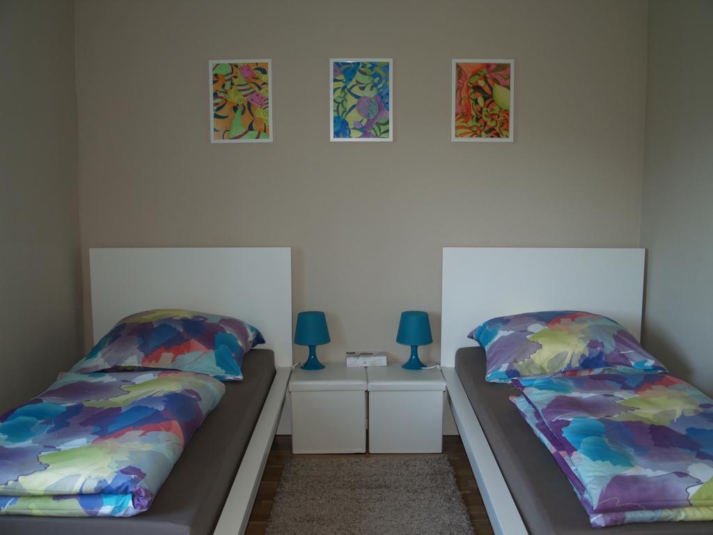 Ferienwohnung Leon Синшайм Стая снимка