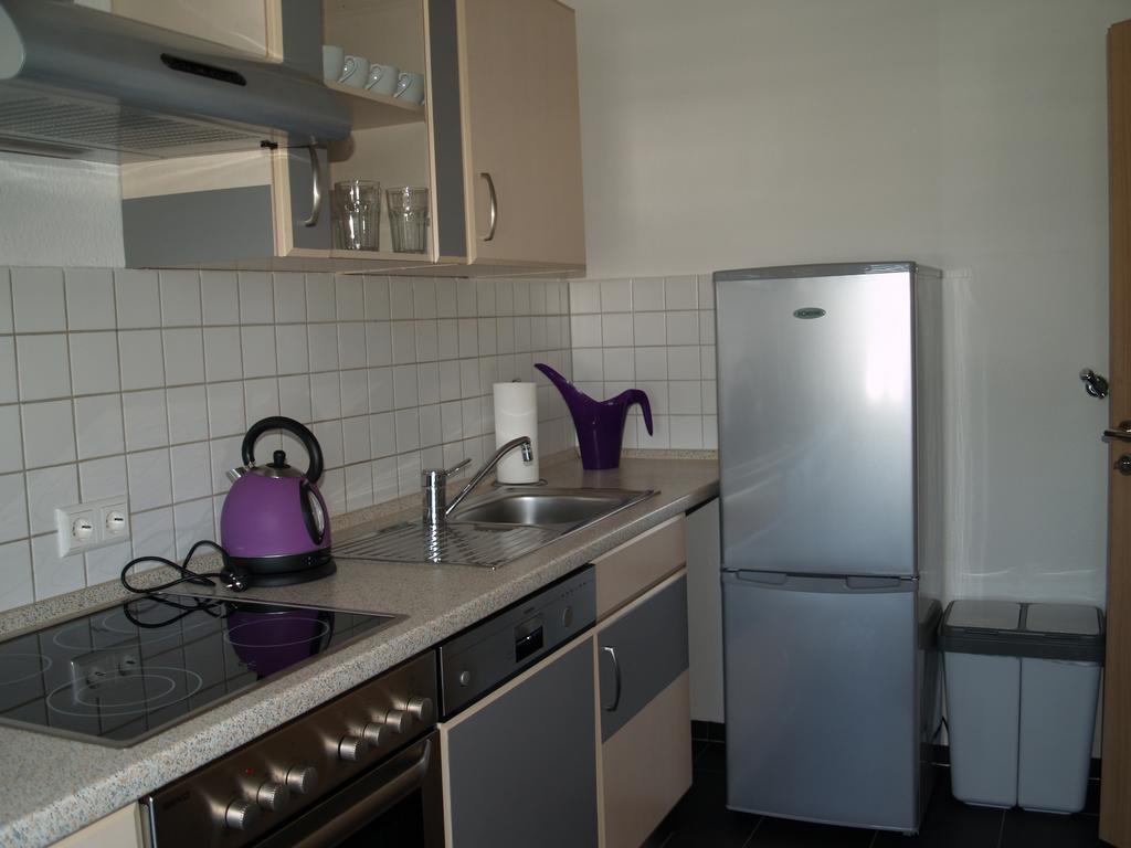 Ferienwohnung Leon Синшайм Стая снимка
