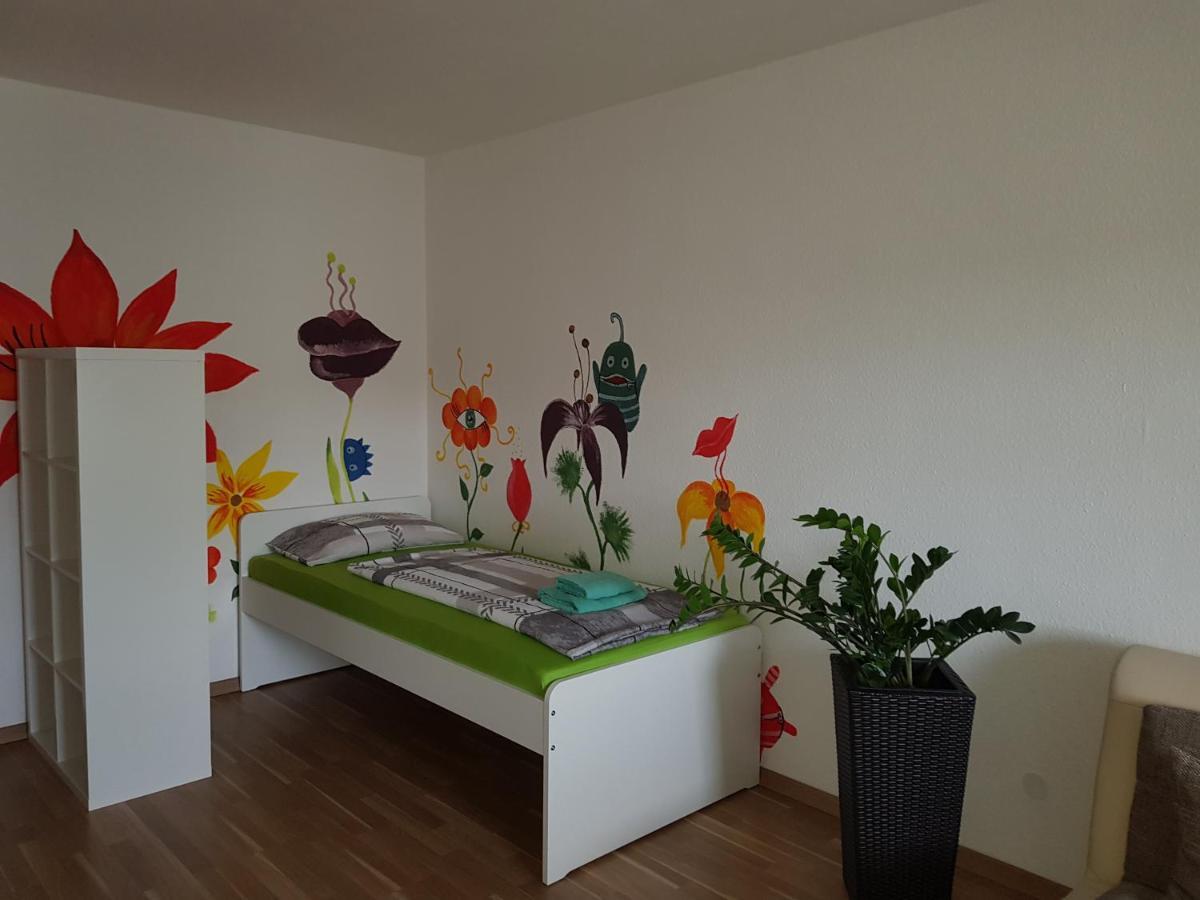 Ferienwohnung Leon Синшайм Екстериор снимка